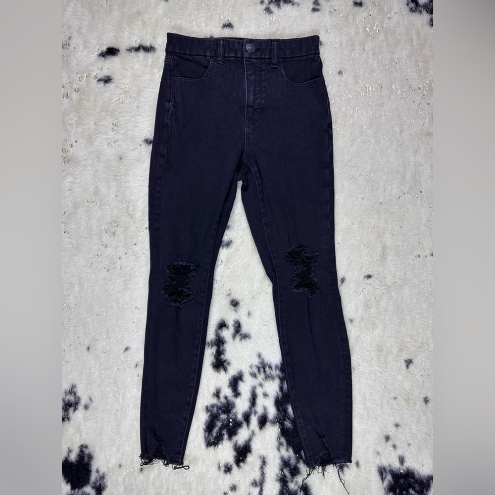 American Eagle Black Distressed Super Hogh Rise Curvy Jegging Size 2